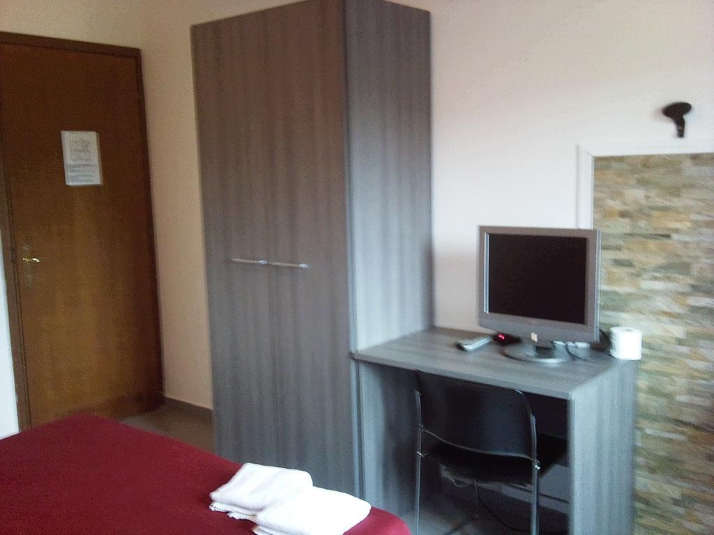 Hotel Bristol Sesto San Giovanni Exterior foto