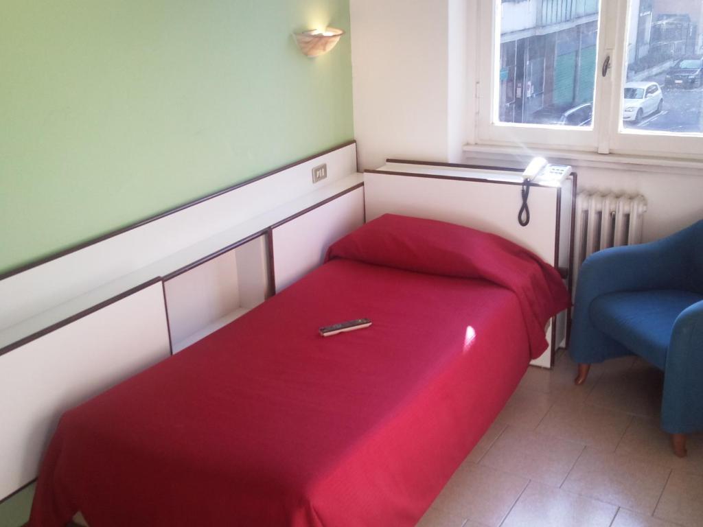 Hotel Bristol Sesto San Giovanni Zimmer foto